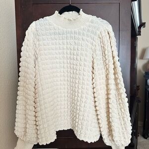 Endless Rose Textured Cream Top Size Large Never Worn